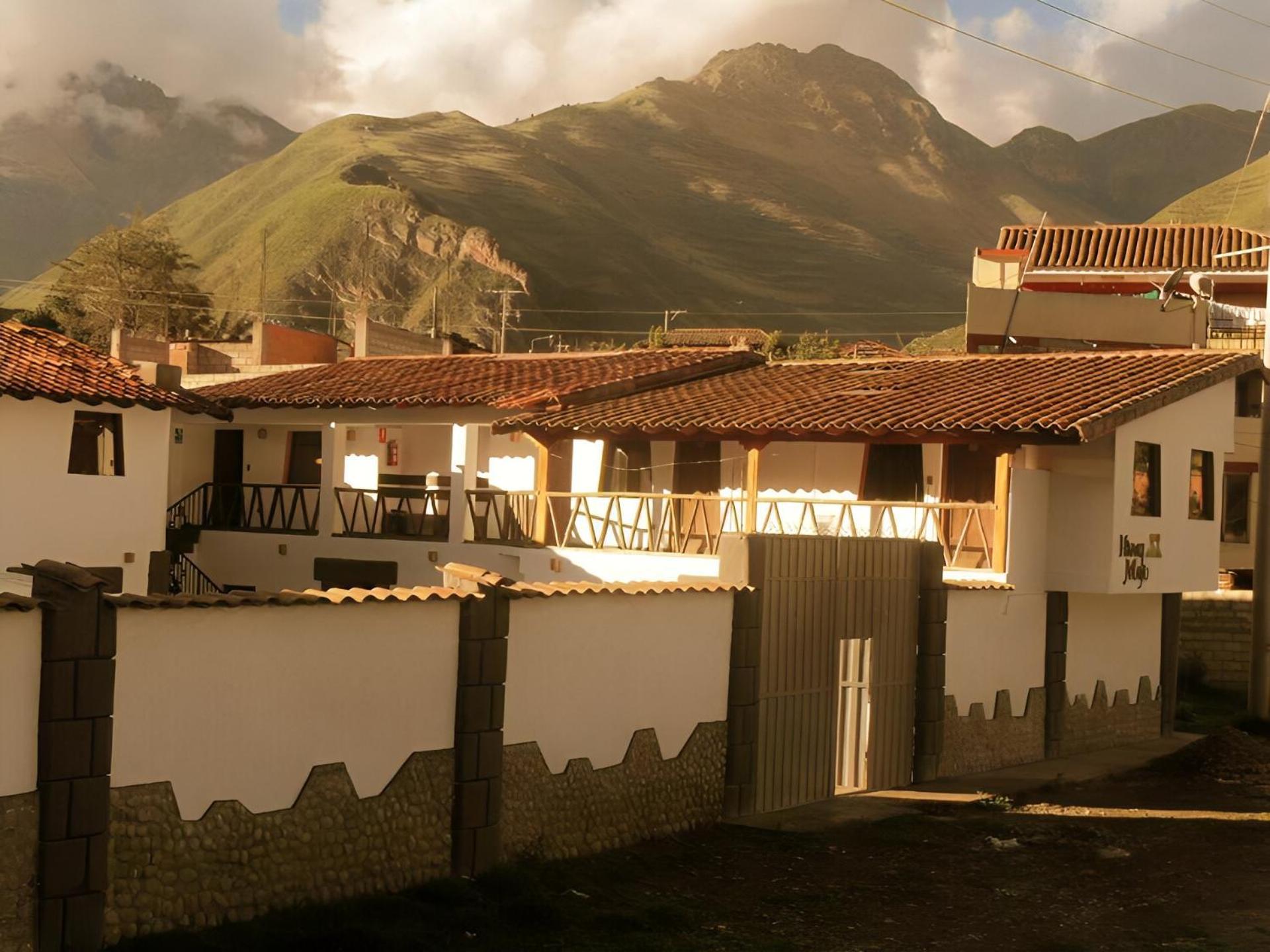 Hana'Q Hostel En El Valle Sagrado, Junto Al Rio Vilcanota Урубамба Экстерьер фото
